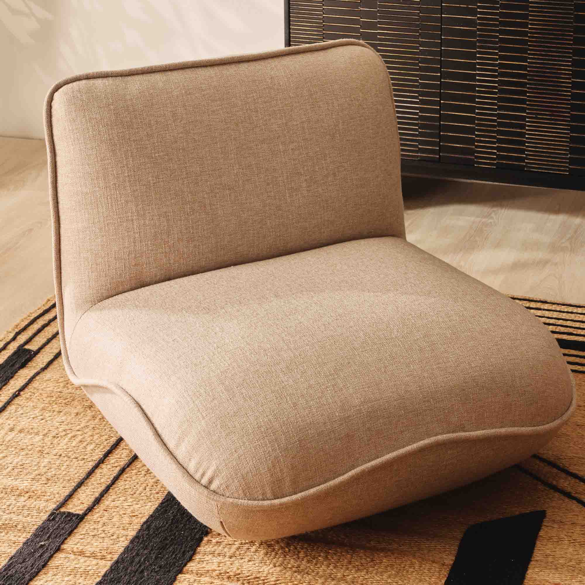 Emmett Swivel Chair Natural