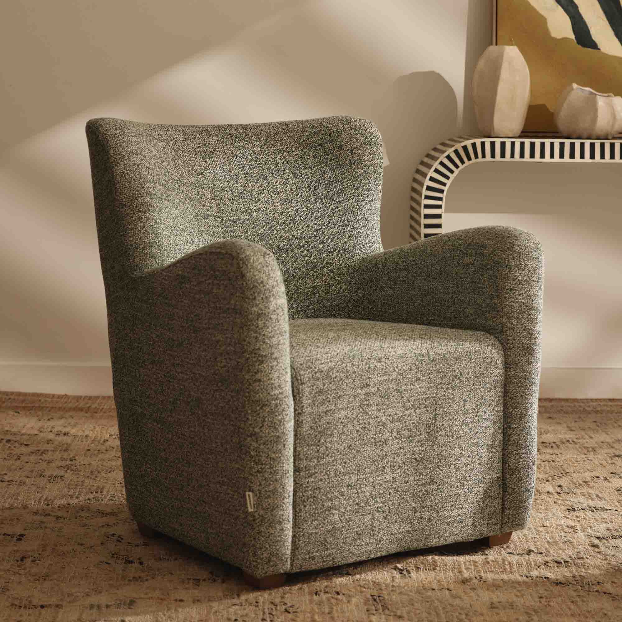 Elio Occasional Chair